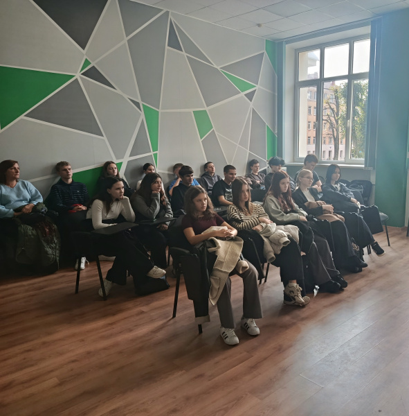 Кафедра менеджмента принял в своих стенах учеников МАОУ СОШ №38